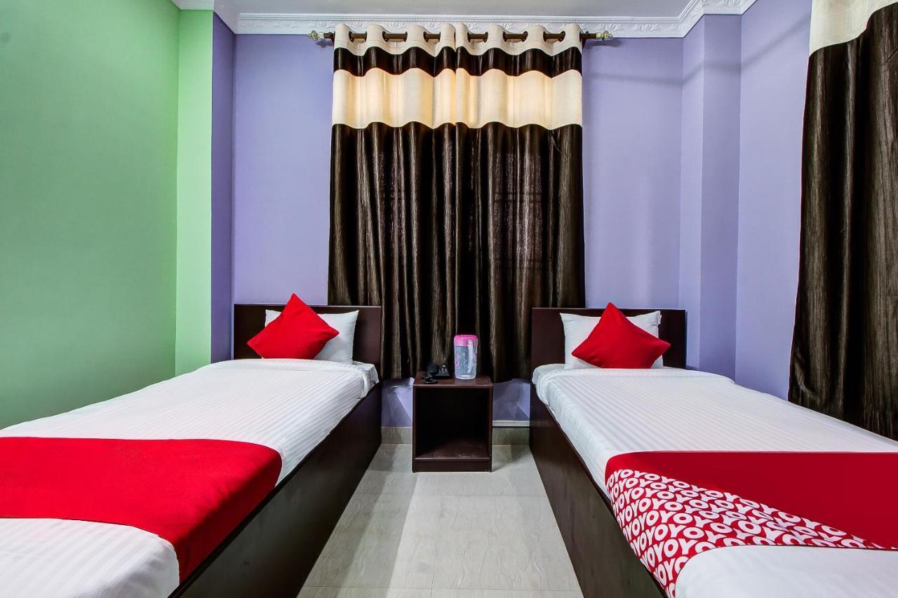 Oyo 13927 Green View Guest House Dispur Exterior photo